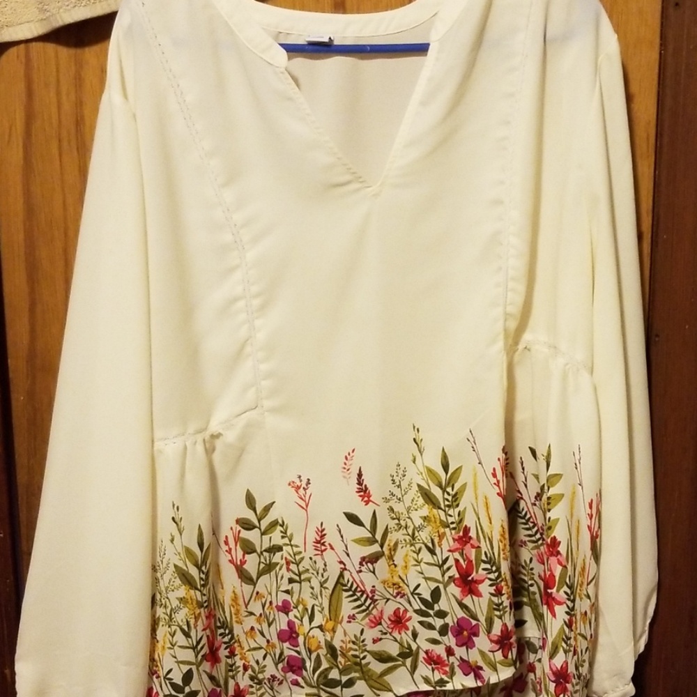 Old navy blouse